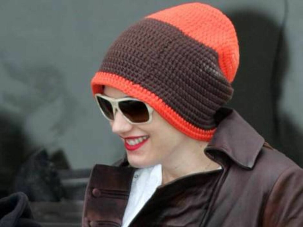 Pregnant Gwen Stefani is ready to pop with her orange hat and silk dress.
Tuan Pham/X17agency.com / ALL OVER PRESS Foto: All Over Press Pregnant Gwen Stefani is ready to pop with her orange hat and silk dress.
Tuan Pham/X17agency.com / ALL OVER PRESS Foto: All Over Press