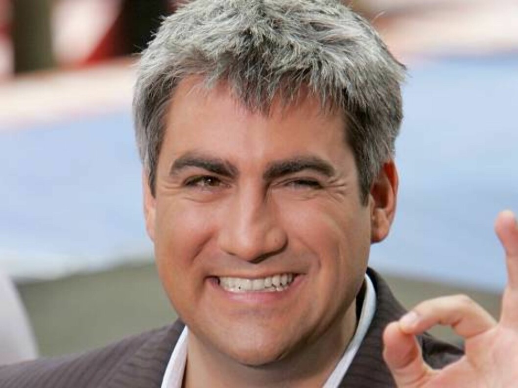 <strong>NEW YORK - JUNE 01:</strong> American Idol Season 5 winner Taylor Hicks poses for a photo prior to performing on the "Today" show during the Toyota Concert Series June 1, 2006 in New York City. (Photo by Paul Hawthorne/Getty Images) *** Local Caption *** Taylor Foto: All Over Press <strong>NEW YORK - JUNE 01:</strong> American Idol Season 5 winner Taylor Hicks poses for a photo prior to performing on the "Today" show during the Toyota Concert Series June 1, 2006 in New York City. (Photo by Paul Hawthorne/Getty Images) *** Local Caption *** Taylor Foto: All Over Press