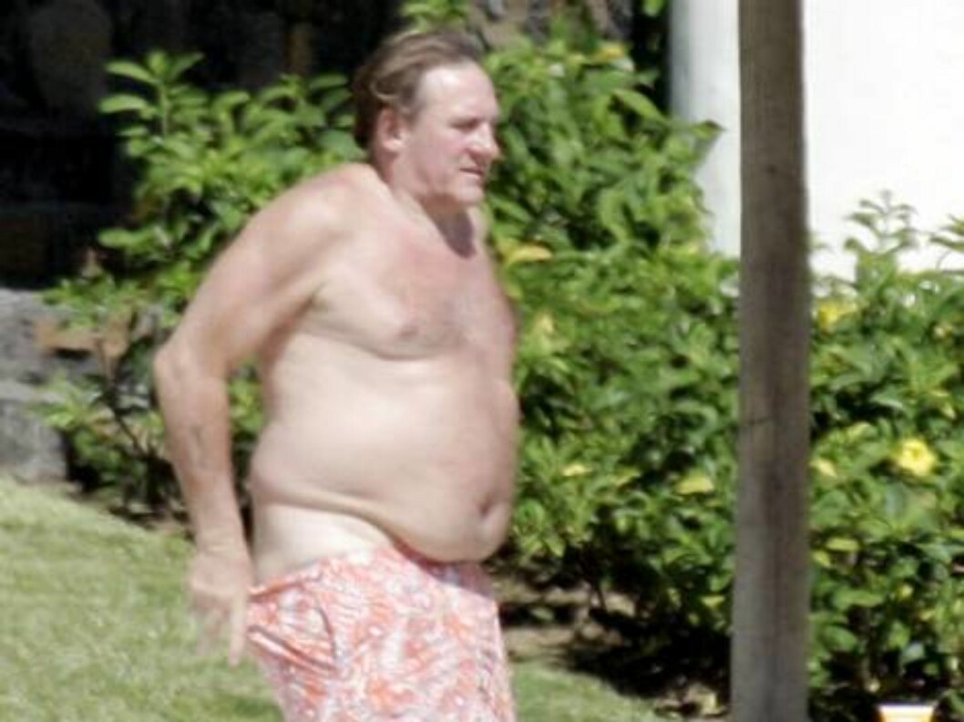 N°23390 Mauritius Island May 3rd, 2006
Non Exclusive
No Credit
Gérard Depardieu and his Clementine girlfriend enjoys the sun on Mauritius Island's beach. | Depardieu Gerard
Depardieu Gerard / ALL OVER PRESS Foto: All Over Press N°23390 Mauritius Island May 3rd, 2006
Non Exclusive
No Credit
Gérard Depardieu and his Clementine girlfriend enjoys the sun on Mauritius Island's beach. | Depardieu Gerard
Depardieu Gerard / ALL OVER PRESS Foto: All Over Press