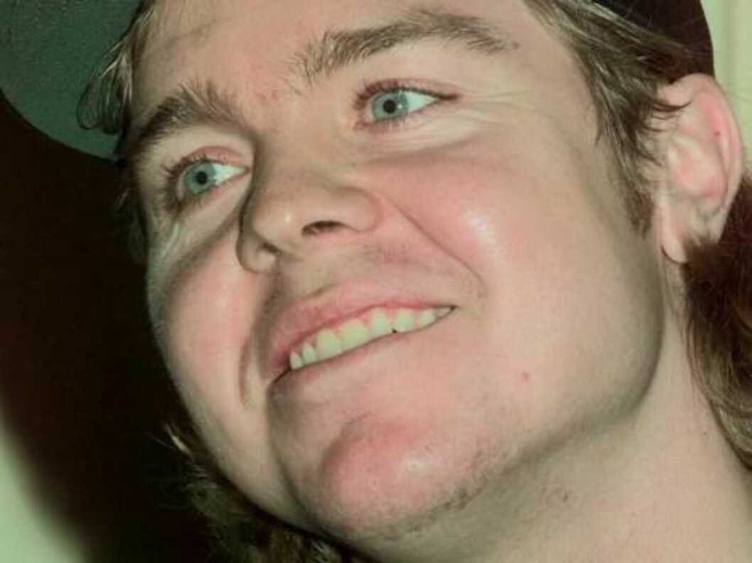 Swedish soccer star Thomas Brolin at a press conference in London, Thursday January 15 1998, where he announced that he is to leave Leeds United and Join the London soccer club Crystal Palace.(AP Photo/Dave Caulkin) Foto: AP/SCANPIX Swedish soccer star Thomas Brolin at a press conference in London, Thursday January 15 1998, where he announced that he is to leave Leeds United and Join the London soccer club Crystal Palace.(AP Photo/Dave Caulkin) Foto: AP/SCANPIX