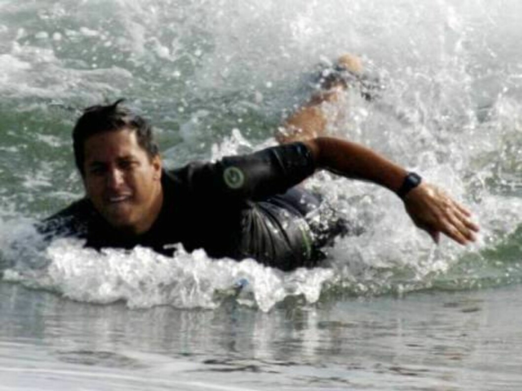 Ray Romano from Everybody loves Raymond surfing in Malibu with his sons Matthew and Gregory.
September 13 2003.
Exclusive X17agency / ALL OVER PRESS Foto: All Over Press Ray Romano from Everybody loves Raymond surfing in Malibu with his sons Matthew and Gregory.
September 13 2003.
Exclusive X17agency / ALL OVER PRESS Foto: All Over Press