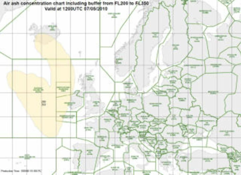 FLYFORBUD: Dette kartet viser utbredelsen til sone 1, hvor det er flyforbud på grunn av aske. Denne gjelder for mellom 20 000 og 35 000 fots høyde. Irland stenger flyplasser på vestkysten, mens transatlantiske flygninger kan dirigeres rundt. Grafikk: Eurocontrol FLYFORBUD: Dette kartet viser utbredelsen til sone 1, hvor det er flyforbud på grunn av aske. Denne gjelder for mellom 20 000 og 35 000 fots høyde. Irland stenger flyplasser på vestkysten, mens transatlantiske flygninger kan dirigeres rundt. Grafikk: Eurocontrol