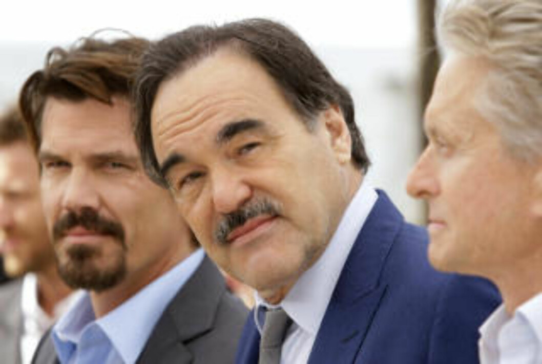 <strong>MANN FOR SIN BART:</strong> Oliver Stone kunne lett passert som en sydamerikansk diktator da han viste fram «Wall Street: Money Never Sleeps» i Cannes i dag. Foto: AP Photo/Joel Ryan <strong>MANN FOR SIN BART:</strong> Oliver Stone kunne lett passert som en sydamerikansk diktator da han viste fram «Wall Street: Money Never Sleeps» i Cannes i dag. Foto: AP Photo/Joel Ryan