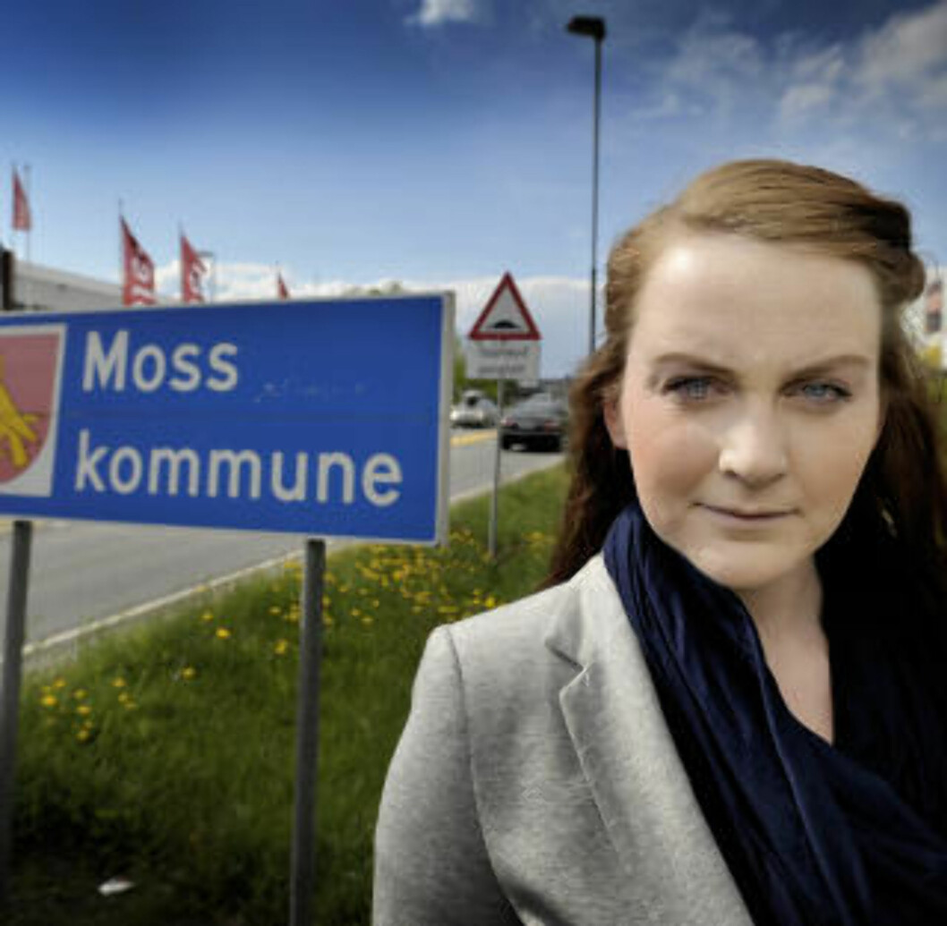 <strong>- SKULLE «VEILEDES»:</strong> Monica Pettersen var leder i Moss SOS Rasisme. I forbindelse med granskingen som pågår hevder hun sentrale personer i SOS Rasisme forsøker å styre hva hun svarer tilsynsmydighetene. Foto: John T. Pedersen/Dagbladet <strong>- SKULLE «VEILEDES»:</strong> Monica Pettersen var leder i Moss SOS Rasisme. I forbindelse med granskingen som pågår hevder hun sentrale personer i SOS Rasisme forsøker å styre hva hun svarer tilsynsmydighetene. Foto: John T. Pedersen/Dagbladet