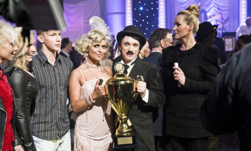 FØRSTE SEIER: Det var i 2010, sammen med Åsleik Engmark (t.h.), at Nadya Khamitskaya tok sin flrste seier i «Skal vi danse». Foto: Aleksander Andersen / NTB Scanpix FØRSTE SEIER: Det var i 2010, sammen med Åsleik Engmark (t.h.), at Nadya Khamitskaya tok sin flrste seier i «Skal vi danse». Foto: Aleksander Andersen / NTB Scanpix