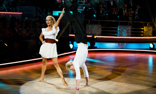 LAGDE SHOW: «Farmen»-vinner Eilev Bjerkerud og danser Nadya Khamitskaya var blant favorittene gjennom hele 2016-sesongen av «Skal vi danse». Foto: Vegard Wivestad Grøtt / NTB Scanpix LAGDE SHOW: «Farmen»-vinner Eilev Bjerkerud og danser Nadya Khamitskaya var blant favorittene gjennom hele 2016-sesongen av «Skal vi danse». Foto: Vegard Wivestad Grøtt / NTB Scanpix