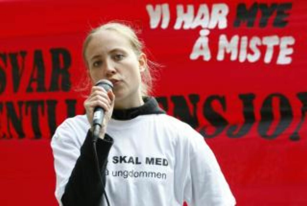 GRÅTER IKKE: Leder i Sosialistisk Ungdom, Mali Steiro Tronsmoen, betaler gjerne Hagens flybillett. Trolig er ikke dette nødvendig. Foto: Erlend Aas / SCANPIX GRÅTER IKKE: Leder i Sosialistisk Ungdom, Mali Steiro Tronsmoen, betaler gjerne Hagens flybillett. Trolig er ikke dette nødvendig. Foto: Erlend Aas / SCANPIX