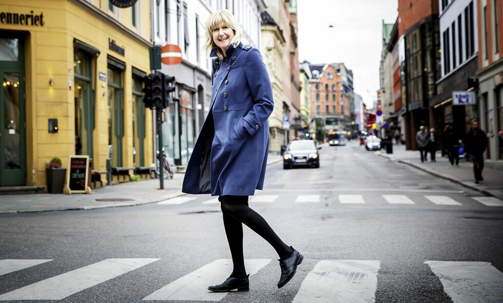 Nysgjerrig på livet: - Jeg kjenner at joggeturene blir til spaserturer og at jeg får litt vondere i kroppen etter trening, sier Anne Grete Preus om å bli 60 neste år. Foto: Nina Hansen Nysgjerrig på livet: - Jeg kjenner at joggeturene blir til spaserturer og at jeg får litt vondere i kroppen etter trening, sier Anne Grete Preus om å bli 60 neste år. Foto: Nina Hansen