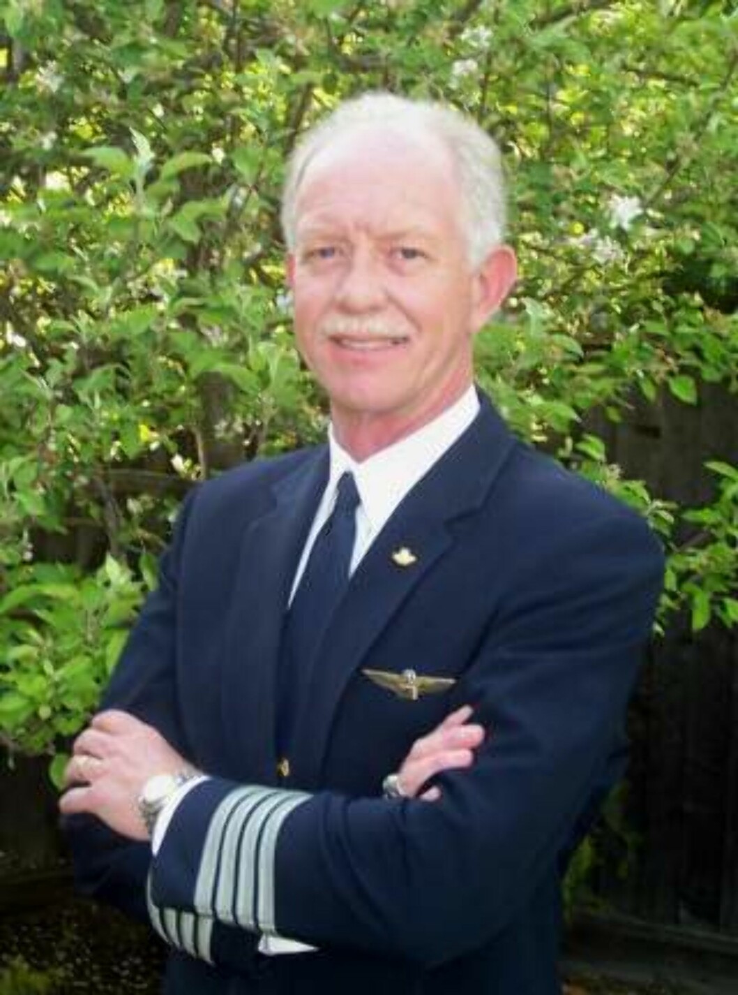 <strong>HYLLES SOM HELT:</strong> Chesley B. Sullenberger III, «Sully» blant venner, var rett mann bak spakene da flyet mistet begge motorene. Foto: REUTERS/Safety Reliability Methods/Scanpix <strong>HYLLES SOM HELT:</strong> Chesley B. Sullenberger III, «Sully» blant venner, var rett mann bak spakene da flyet mistet begge motorene. Foto: REUTERS/Safety Reliability Methods/Scanpix
