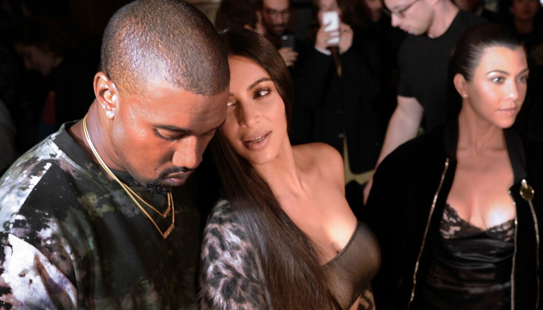 FORELSKET: Selv om Kanye og Kim har vært sammen igjennom mye holder de sammen. Foto: Scanpix FORELSKET: Selv om Kanye og Kim har vært sammen igjennom mye holder de sammen. Foto: Scanpix