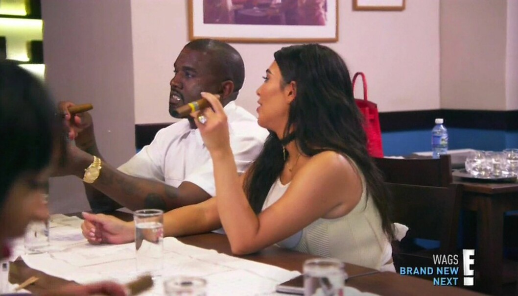 POPULÆR TV-SERIE: Kanye West og Kim Kardashian i en episode av «Keeping up with the Kardashians». Kanye skal ha ønsket å få Kim til å trekke seg fra serien før han ble lagt inn på sykehus, ifølge Radaronline. FOTO: Scanpix POPULÆR TV-SERIE: Kanye West og Kim Kardashian i en episode av «Keeping up with the Kardashians». Kanye skal ha ønsket å få Kim til å trekke seg fra serien før han ble lagt inn på sykehus, ifølge Radaronline. FOTO: Scanpix