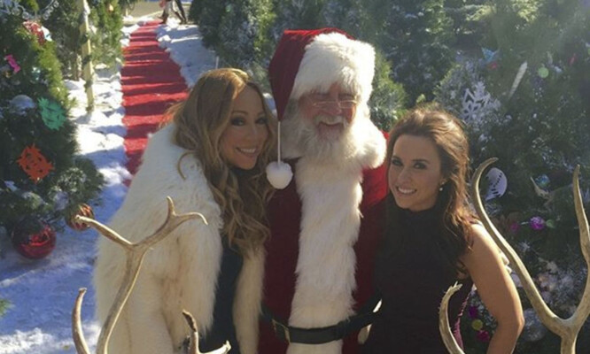 PÅ SETTET: Mariah Carey og Lacey Chabert har begge roller i julefilmen, og sangstjernen elsker å legge ut selfies av seg selv og kollegaen på sosiale medier. Foto: Xposure PÅ SETTET: Mariah Carey og Lacey Chabert har begge roller i julefilmen, og sangstjernen elsker å legge ut selfies av seg selv og kollegaen på sosiale medier. Foto: Xposure