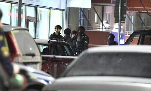 SVERIGE: Politiet jakter nå en eller flere gjerningspersoner. Foto: TT / NTB Scanpix SVERIGE: Politiet jakter nå en eller flere gjerningspersoner. Foto: TT / NTB Scanpix