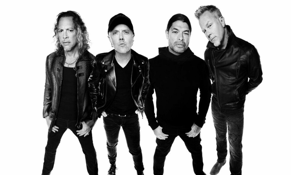 FREMDELES PÅ TOPP: Lars Ulrich (nr. to t.v.) og Metallica har holdt det gående i 35 år. Forrige uke toppet de norske salgslister. Igjen. Foto: Universal FREMDELES PÅ TOPP: Lars Ulrich (nr. to t.v.) og Metallica har holdt det gående i 35 år. Forrige uke toppet de norske salgslister. Igjen. Foto: Universal