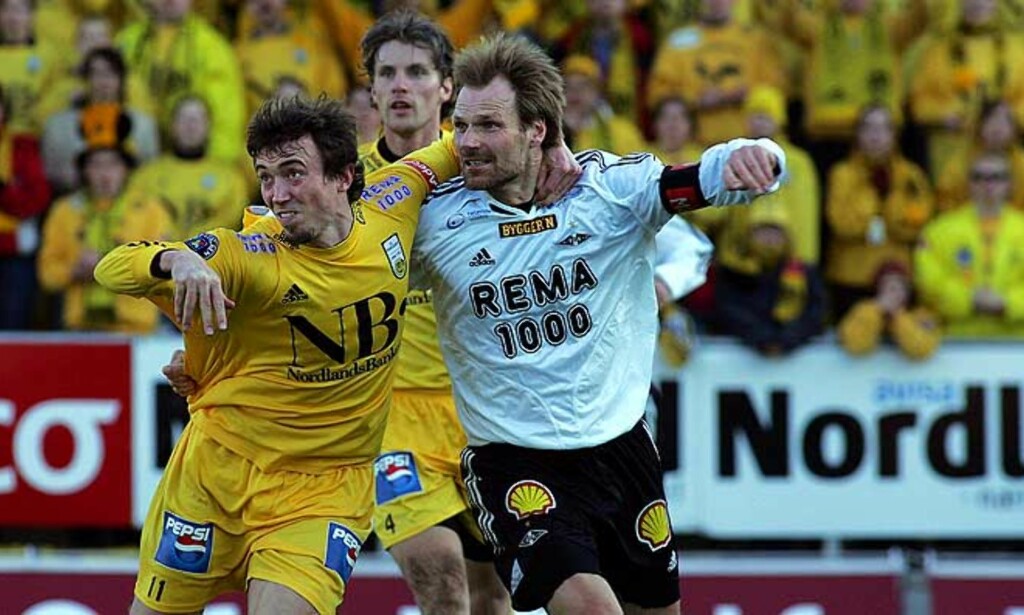 MISFORNØYD MED SPILLET: Erik Hoftun, her i duell med Håvard Sakkariassen, var ikke fornøyd med RBK-spillet etter kampen mot Bodø/Glimt. Foto: BJØRN ERIK OLSEN MISFORNØYD MED SPILLET: Erik Hoftun, her i duell med Håvard Sakkariassen, var ikke fornøyd med RBK-spillet etter kampen mot Bodø/Glimt. Foto: BJØRN ERIK OLSEN