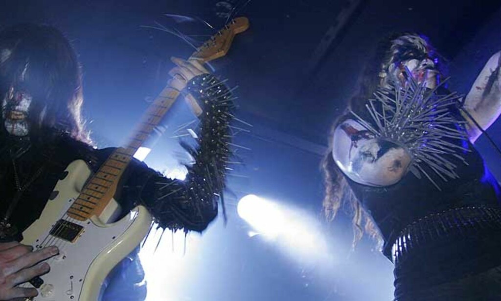 PÅ SCENEN: Gitaristen Infernus og vokalisten Gaahl under en Gorgoroth-konsert på John Dee i Oslo i februar. Foto: SCANPIX PÅ SCENEN: Gitaristen Infernus og vokalisten Gaahl under en Gorgoroth-konsert på John Dee i Oslo i februar. Foto: SCANPIX