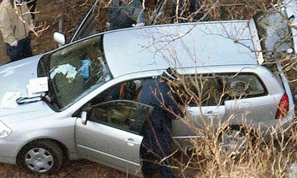 GRUPPESELVMORD:En kvinne og to menn ble funnet døde i denne bilen i Higazu Izu i Japan i februar i år etter gruppeselvmord Foto. Scanpix GRUPPESELVMORD:En kvinne og to menn ble funnet døde i denne bilen i Higazu Izu i Japan i februar i år etter gruppeselvmord Foto. Scanpix