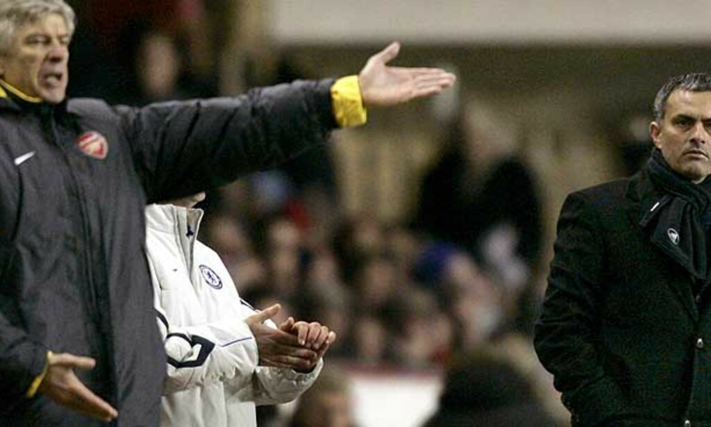 TUPPEN OG LILLEMOR: Arsene Wenger og Jose Mourinho sliter ikke med å finne noe å krangle om. Den siste surmulingen skal stamme fra Mourinhos forsøk på forsoning på et julekort. Foto: Reuters/Scanpix TUPPEN OG LILLEMOR: Arsene Wenger og Jose Mourinho sliter ikke med å finne noe å krangle om. Den siste surmulingen skal stamme fra Mourinhos forsøk på forsoning på et julekort. Foto: Reuters/Scanpix
