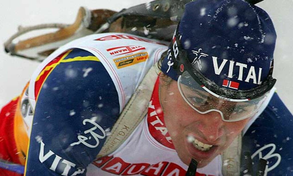 EMIIIIL! Emil Hegle Svendsen kan plukke nye toppplasseringer i v-cupen framover. Foto: Scanpix/Ap EMIIIIL! Emil Hegle Svendsen kan plukke nye toppplasseringer i v-cupen framover. Foto: Scanpix/Ap