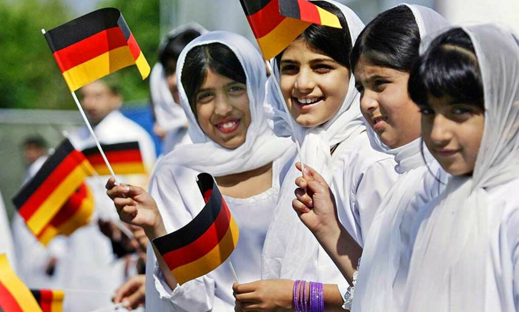 MUSLIM-TEST: Muslimer i delstaten Baden-Württemberg må gjennomgå en holdningstest. Foto: Epa MUSLIM-TEST: Muslimer i delstaten Baden-Württemberg må gjennomgå en holdningstest. Foto: Epa