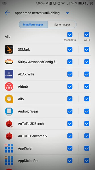 Her kan du velge hvilke apper som skal ha tilgang til internett, henholdsvis over mobildata og WiFi. Her kan du velge hvilke apper som skal ha tilgang til internett, henholdsvis over mobildata og WiFi.
