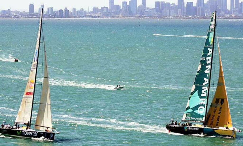 SIDE OM SIDE: «Movistar» og «ABN Amro One», her fra Melbourne 4. februar. Foto: Scanpix SIDE OM SIDE: «Movistar» og «ABN Amro One», her fra Melbourne 4. februar. Foto: Scanpix