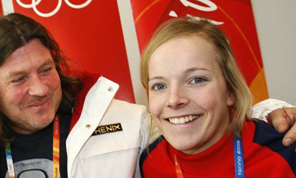 MÅTTE STOLE PÅ MAREN: Landslagstrener Peter Mueller sammen med Maren Haugli. Foto: Scanpix MÅTTE STOLE PÅ MAREN: Landslagstrener Peter Mueller sammen med Maren Haugli. Foto: Scanpix