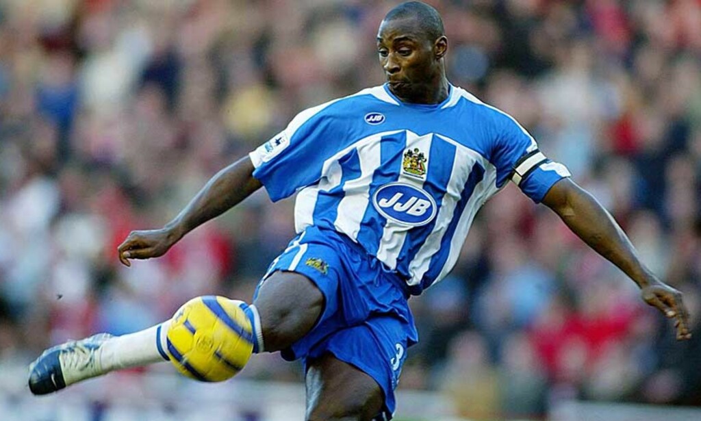 SEIERSSUGEN: - Selv om dette er det eneste United kan vinne, tror jeg ikke de har noe mer lyst til det enn oss, sier Wigans måljeger Jason Roberts før ligacupkampen mot Manchester United. Foto: Scanpix SEIERSSUGEN: - Selv om dette er det eneste United kan vinne, tror jeg ikke de har noe mer lyst til det enn oss, sier Wigans måljeger Jason Roberts før ligacupkampen mot Manchester United. Foto: Scanpix