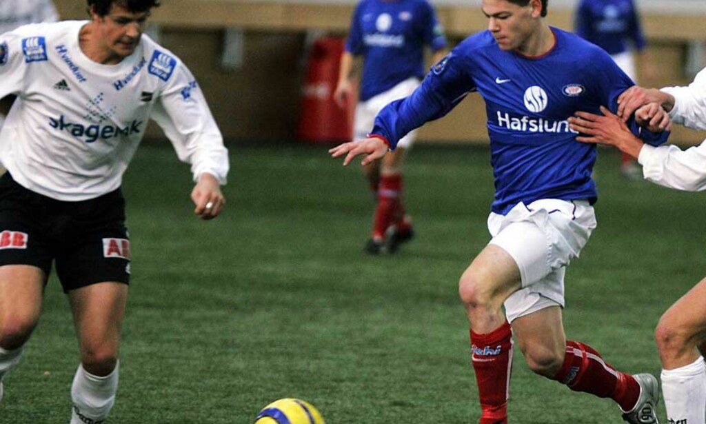 SENKET ODD: Daniel Fredheim Holm scoret to i treningskampen mot Odd i går. Foto: Kasper Wikestad/Digitalsport SENKET ODD: Daniel Fredheim Holm scoret to i treningskampen mot Odd i går. Foto: Kasper Wikestad/Digitalsport