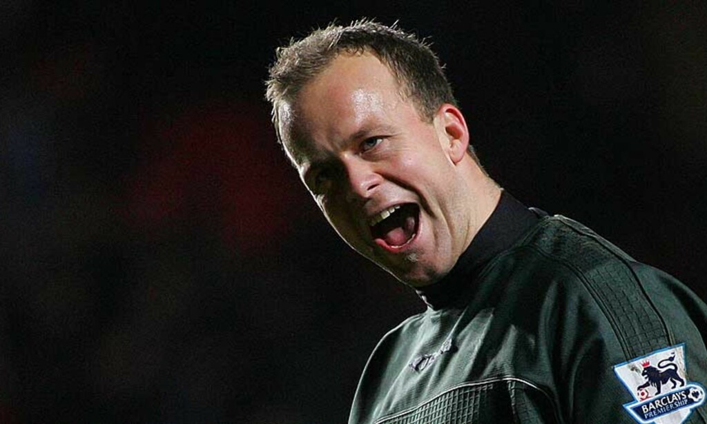 VIL HELT FRAM: Charlton-keeper Thomas Myhre satser på å slå Middlesbrough i kveldens FA-cupkvartfinale. - Det er ikke meg imot å spasere ut på Millennium Stadium 13. mai, sier Myhre til Dagbladet. Foto: AFP/Scanpix VIL HELT FRAM: Charlton-keeper Thomas Myhre satser på å slå Middlesbrough i kveldens FA-cupkvartfinale. - Det er ikke meg imot å spasere ut på Millennium Stadium 13. mai, sier Myhre til Dagbladet. Foto: AFP/Scanpix