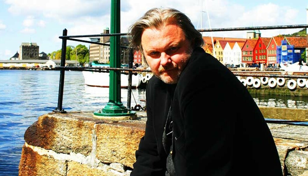 <b> ENEREN: </b> Mange mener Jon Fosse er den fremste norske kandidaten til å motta Nobels litteraturpris. Foto: TONE RØNNING <b> ENEREN: </b> Mange mener Jon Fosse er den fremste norske kandidaten til å motta Nobels litteraturpris. Foto: TONE RØNNING