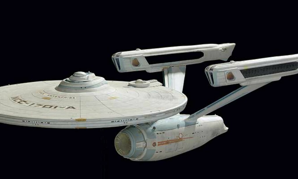 STARSHIP ENTERPRISE: I TV-serien Star Trek reiser man med lysets hastighet, og sparer dermed mye tid på reisen til nye planeter. Foto: SCANPIX/AP STARSHIP ENTERPRISE: I TV-serien Star Trek reiser man med lysets hastighet, og sparer dermed mye tid på reisen til nye planeter. Foto: SCANPIX/AP