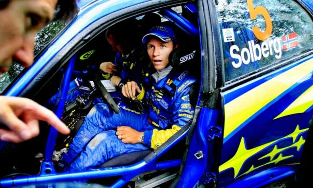 GROMBIL: Petter Solberg har testet 2007-modellen av Subarus rallybil. Og er såpass imponert at han tillater seg å drømme om topplasseringer igjen. Foto: Daniel Sannum Lauten GROMBIL: Petter Solberg har testet 2007-modellen av Subarus rallybil. Og er såpass imponert at han tillater seg å drømme om topplasseringer igjen. Foto: Daniel Sannum Lauten
