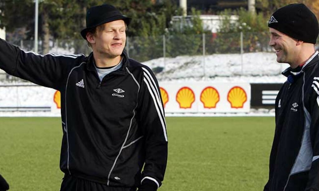 FORSINKELSE: Steffen Iversens nye RBK-kontrakt har ført til at Tørum og klubben ikke er i mål med trenerens avtale. Foto: Scanpix FORSINKELSE: Steffen Iversens nye RBK-kontrakt har ført til at Tørum og klubben ikke er i mål med trenerens avtale. Foto: Scanpix