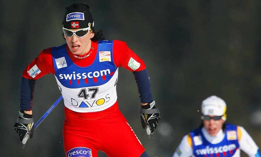STERK TREDJE: Marit Bjørgen var regnet som outsider før lørdagens 10-kilometer, men avsluttet sterkt og endte på tredje. Foto: Scanpix STERK TREDJE: Marit Bjørgen var regnet som outsider før lørdagens 10-kilometer, men avsluttet sterkt og endte på tredje. Foto: Scanpix