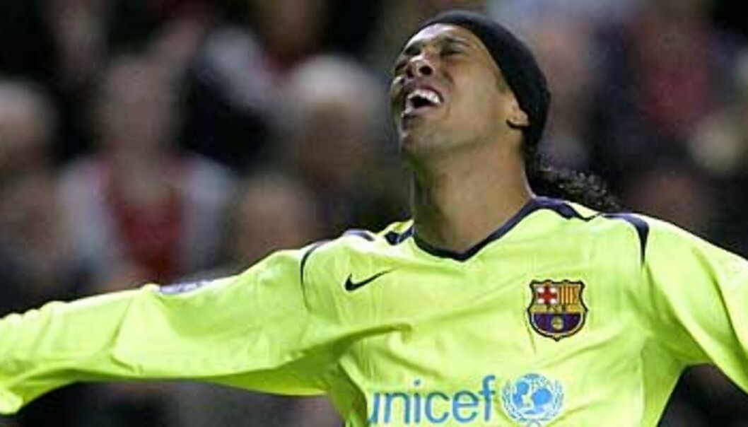 Ronaldinho pepret med stein Ronaldinho pepret med stein