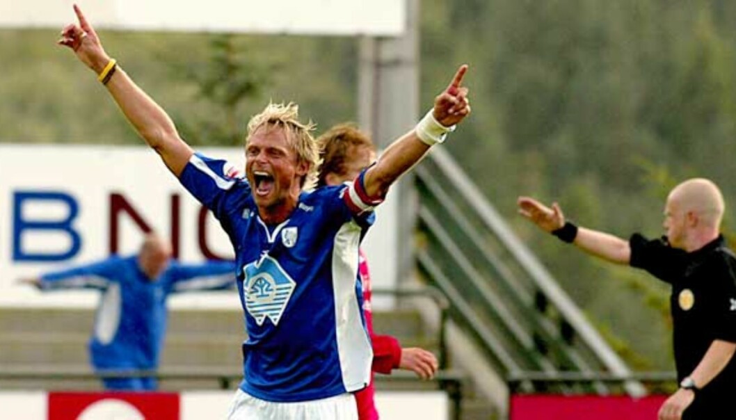 <b>OPP IGJEN?</b> André Nevstad og Hødd rykket ned i fjor, men flere lesere mener de tar steget opp i 1. divisjon igjen denne sesongen. Foto: JEFF GILBERT <b>OPP IGJEN?</b> André Nevstad og Hødd rykket ned i fjor, men flere lesere mener de tar steget opp i 1. divisjon igjen denne sesongen. Foto: JEFF GILBERT