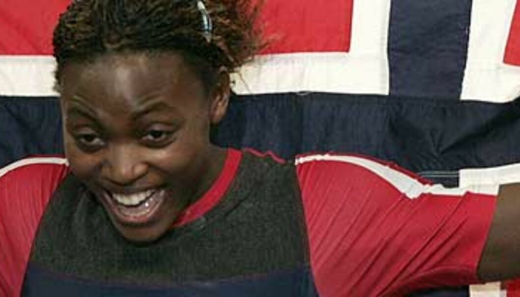 Kasirye tok EM-bronse i vektløfting Kasirye tok EM-bronse i vektløfting