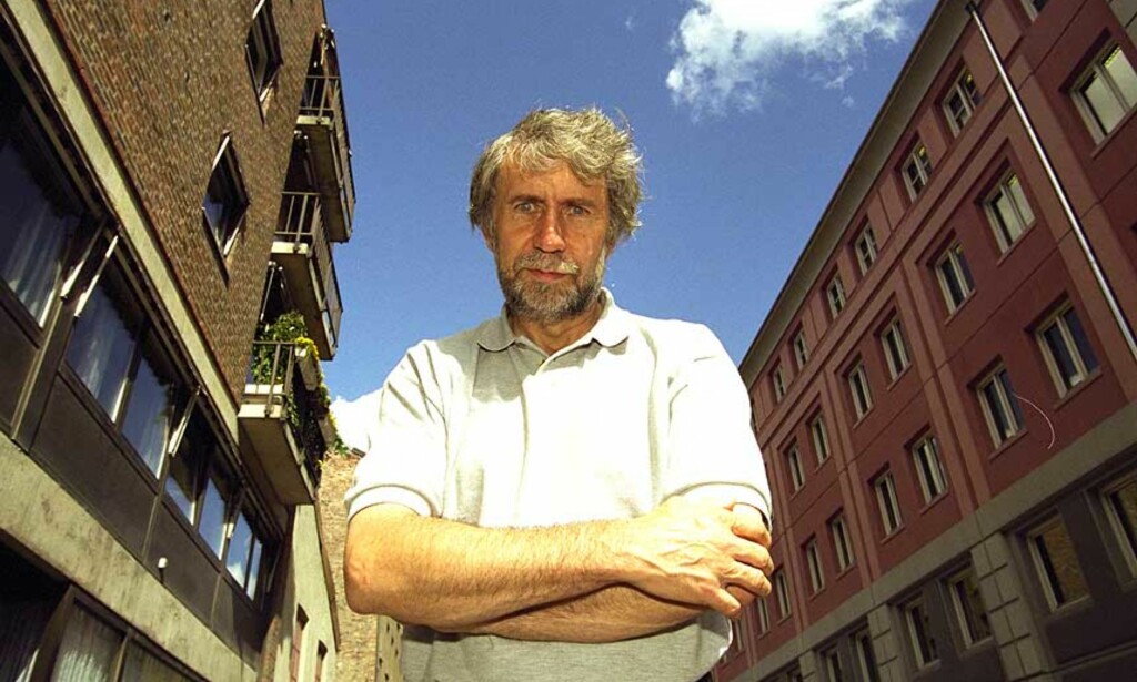 LEI AV SNUSK: Bengt Scheldt i Gjeldsoffer-Alliansen har ventet på at et inkassobyrå får svi. Foto: Lars Eivind Bones LEI AV SNUSK: Bengt Scheldt i Gjeldsoffer-Alliansen har ventet på at et inkassobyrå får svi. Foto: Lars Eivind Bones