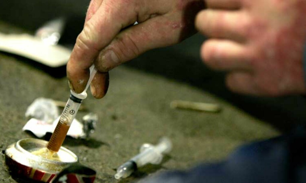 FINNES INGEN RASKE LØSNINGER: - Tenk hvilke menneskelige lidelser som kunne ha vært spart og hvilke resultater vi kunne ha oppnådd dersom badstue, vitaminer og mineraler var løsningen på folks rusavhengighet, slik Narconon mener, skriver Tyrilistiftelsen. Foto: Scanpix FINNES INGEN RASKE LØSNINGER: - Tenk hvilke menneskelige lidelser som kunne ha vært spart og hvilke resultater vi kunne ha oppnådd dersom badstue, vitaminer og mineraler var løsningen på folks rusavhengighet, slik Narconon mener, skriver Tyrilistiftelsen. Foto: Scanpix