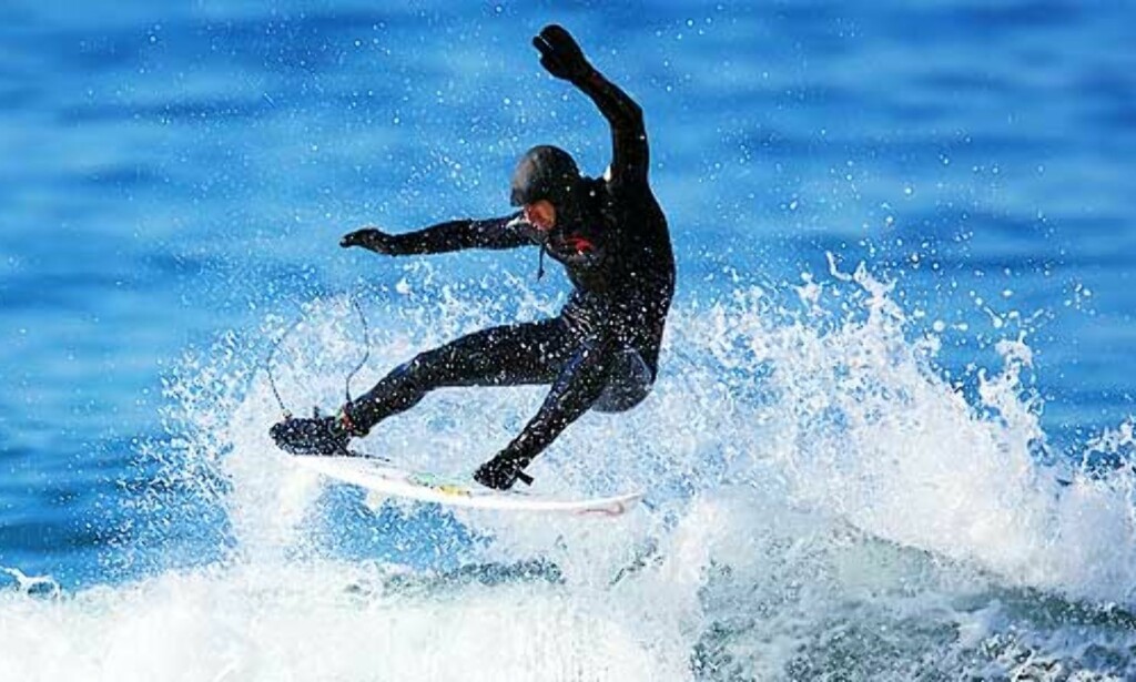 image: Her surfer verdensstjernene i Lofoten image: Her surfer verdensstjernene i Lofoten