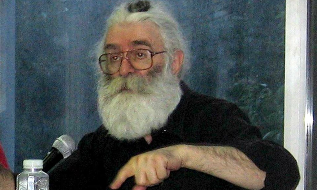 SERBISKE MYNDIGHETER SKAL HA VISST I FLERE UKER AT RADOVAN KARADZIC LEVDE SOM KVAKKSALVER I BEOGRAD: Men først da landet fikk en ny president og en ny sjef for etterretningstjenesten, ble Karadzic arrestert. Foto: EPA/HEALTHY LIFE / HO SERBIA OUT SERBISKE MYNDIGHETER SKAL HA VISST I FLERE UKER AT RADOVAN KARADZIC LEVDE SOM KVAKKSALVER I BEOGRAD: Men først da landet fikk en ny president og en ny sjef for etterretningstjenesten, ble Karadzic arrestert. Foto: EPA/HEALTHY LIFE / HO SERBIA OUT