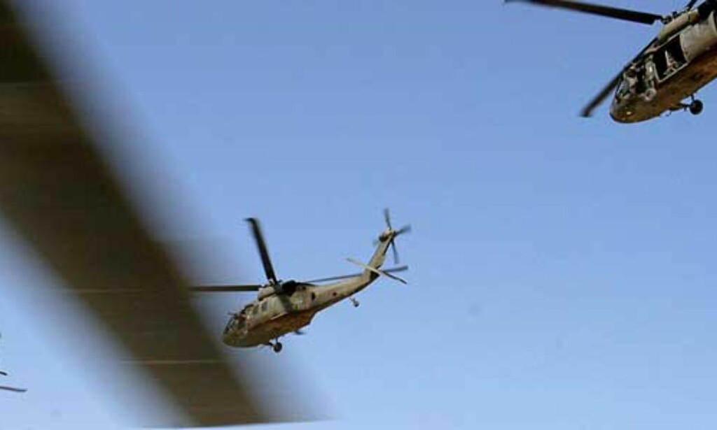 image: To amerikanske helikoptre kolliderte i Irak image: To amerikanske helikoptre kolliderte i Irak
