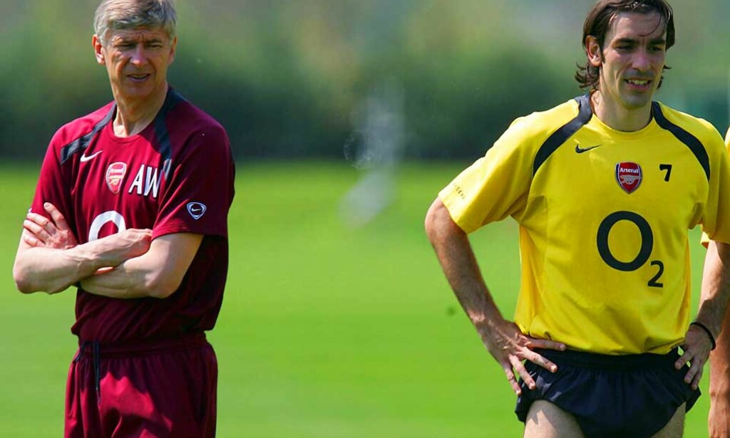 BEKJENT: Robert Pires (t.h) og Arsene Wenger sammen på Arsenal-trening i 2006. Foto: Scanpix BEKJENT: Robert Pires (t.h) og Arsene Wenger sammen på Arsenal-trening i 2006. Foto: Scanpix