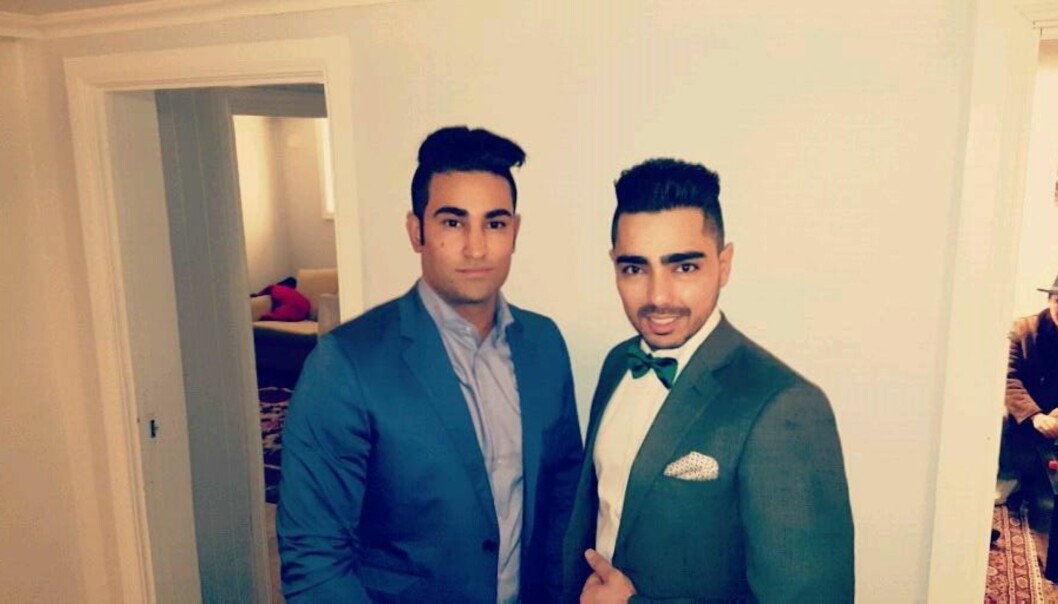 FEIRER NYTTÅRSAFTEN: Zabiullah Faiz, her sammen med Gulli Mohammadi, feirer både nyttårs og seier i retten mot UNE. Nå ser han lyst på framtiden i Norge. Foto: Privat FEIRER NYTTÅRSAFTEN: Zabiullah Faiz, her sammen med Gulli Mohammadi, feirer både nyttårs og seier i retten mot UNE. Nå ser han lyst på framtiden i Norge. Foto: Privat