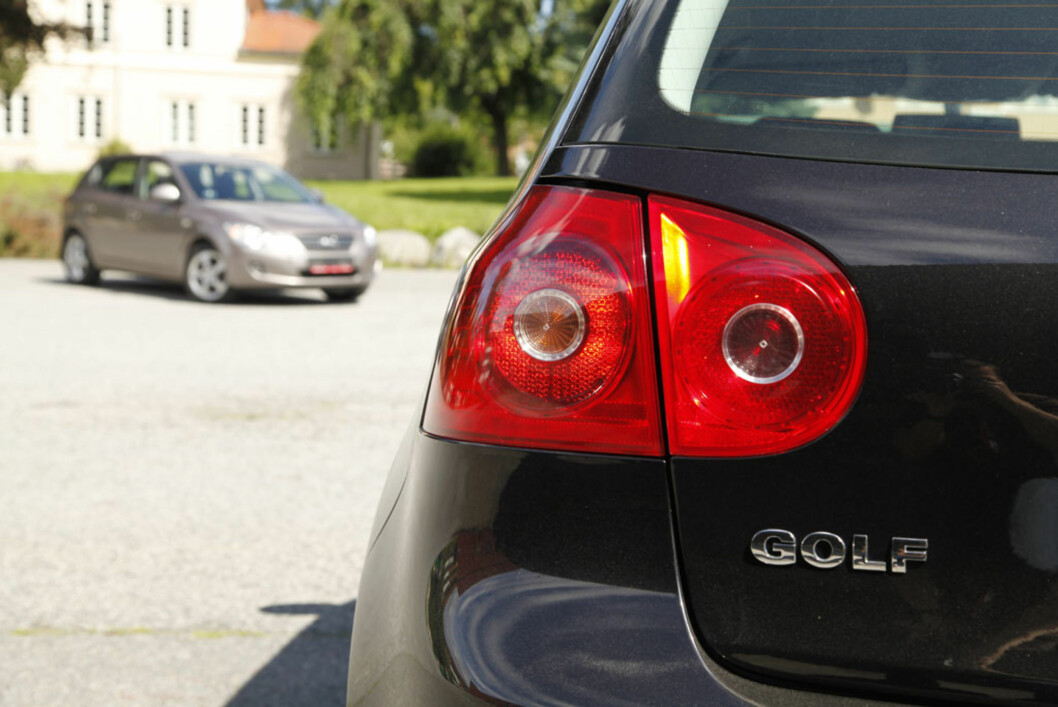 Volkswagen Golf tar en knepen seier. Men vi er svært imponert over Kia Cee'd. Foto: Knut Arne Marcussen Volkswagen Golf tar en knepen seier. Men vi er svært imponert over Kia Cee'd. Foto: Knut Arne Marcussen