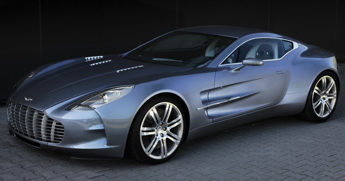 Aston Martin One 77 Dinside