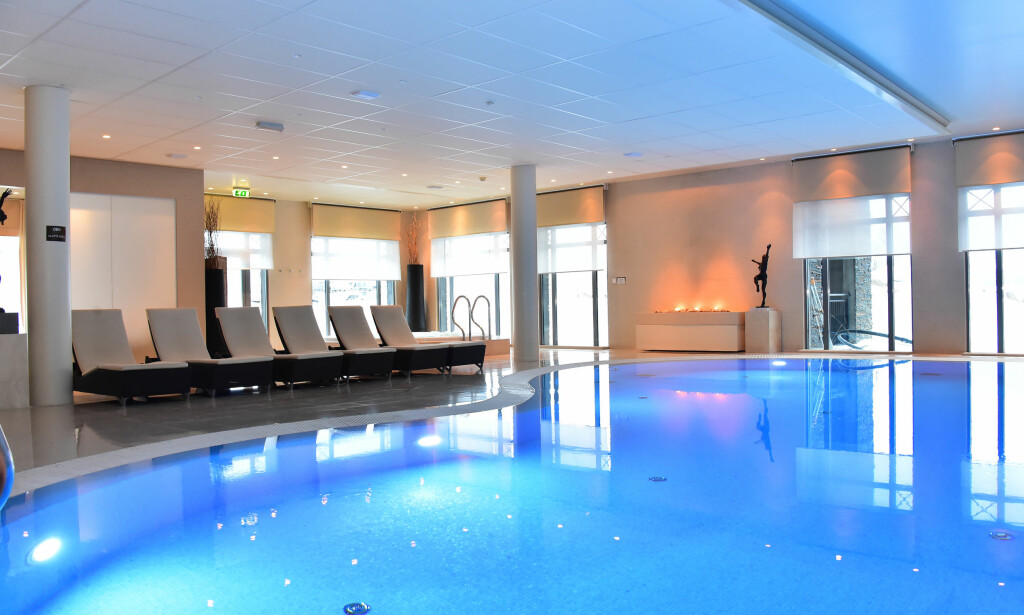 ENDA STØRRE POTENSIAL: Spaadvelingen på Vestlia Resort er forbeholdt voksne, og er rolig og lekker. Men har ikke noe utebasseng. Med et utebasseng og litt mer tilbud, er dette en potensiell vinner. Foto Ronny Frimann / Magasinet Reiselyst ENDA STØRRE POTENSIAL: Spaadvelingen på Vestlia Resort er forbeholdt voksne, og er rolig og lekker. Men har ikke noe utebasseng. Med et utebasseng og litt mer tilbud, er dette en potensiell vinner. Foto Ronny Frimann / Magasinet Reiselyst