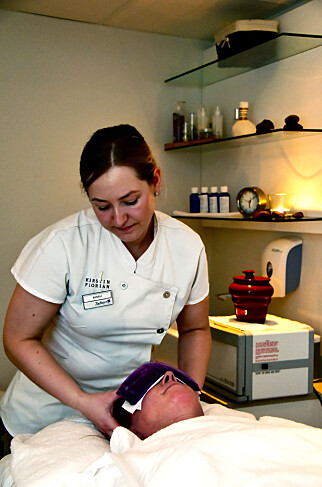BRA BEHANDLINGER: Med egen spasjef og fokus, er spabehandlingene på Trysil Radisson Blu blitt blant landets beste . Foto: Ronny Frimann
/ Magasinet Reiselyst BRA BEHANDLINGER: Med egen spasjef og fokus, er spabehandlingene på Trysil Radisson Blu blitt blant landets beste . Foto: Ronny Frimann
/ Magasinet Reiselyst