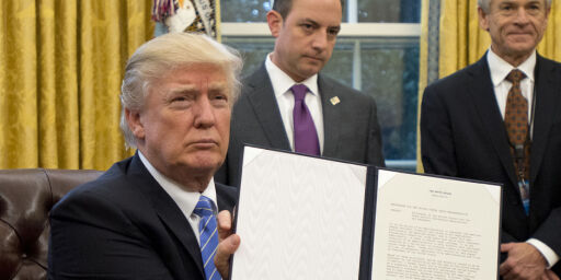image: Det blir ikke lett for Trump å få industrien hjem
